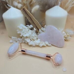 Coffret Détente et Beauté Quartz Rose avec pierres naturelles, conçu pour favoriser l'amour de soi, la détente et la beauté intérieure.