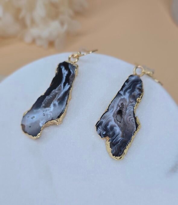 Boucles d’oreilles Drusy dorées – Élégance scintillante et éclat naturel