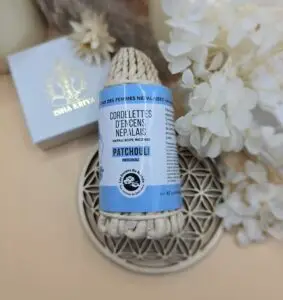 Encens cordelettes népalaises au patchouli, fabriqué artisanalement pour une ambiance apaisante et relaxante