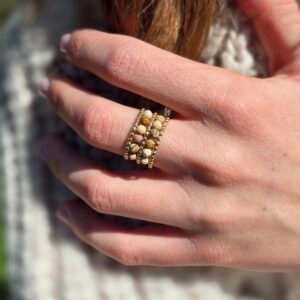 Bague ajustable en acier inoxydable doré avec Jaspe – Élégance et ancrage