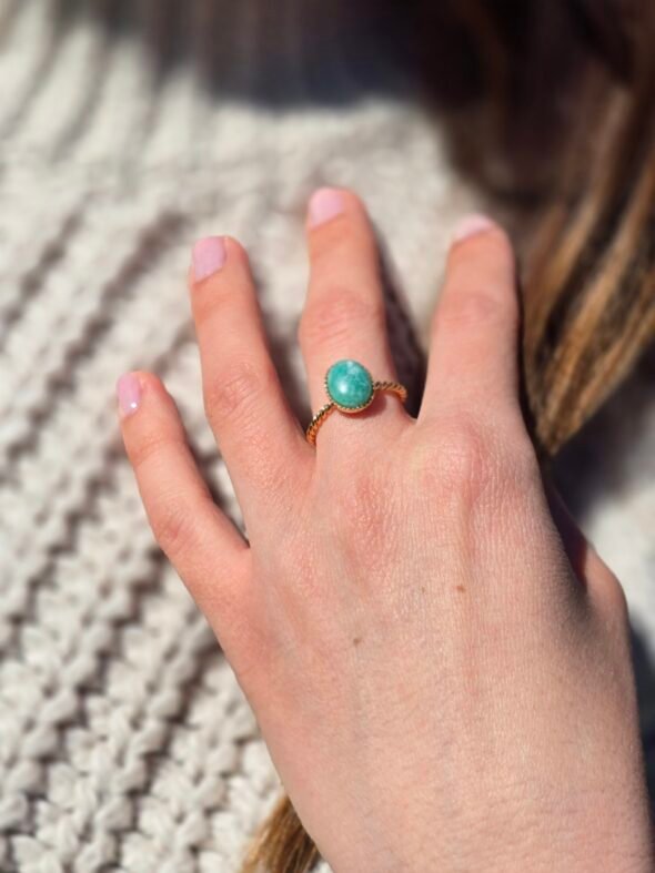 Bague plaqué or ajustable torsadé, amazonite – Image 2