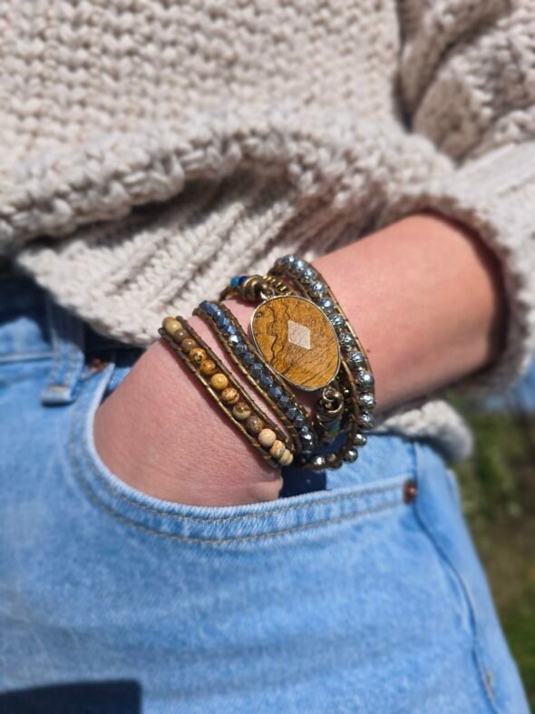 Bracelet de perles de jaspe terreux et Cuir – Image 4