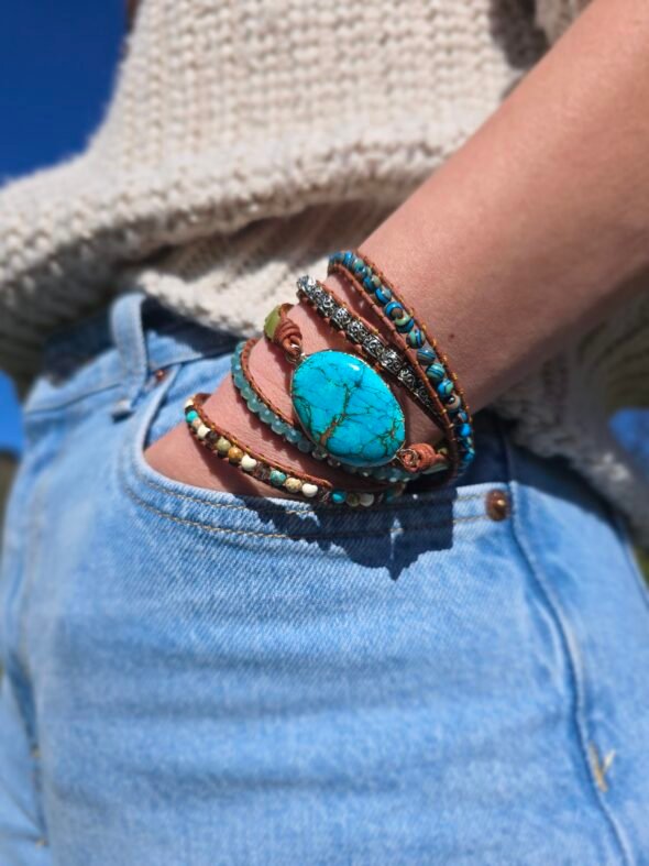 Bracelet en cuir avec perles de Jaspe Turquoise – Bijou spirituel et naturel