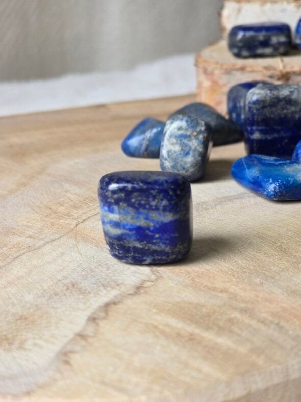 Pierre roulée en Lapis-Lazuli AA 2,5-4 cm Afghanistan – pierre naturelle de clarté mentale, intuition et communication