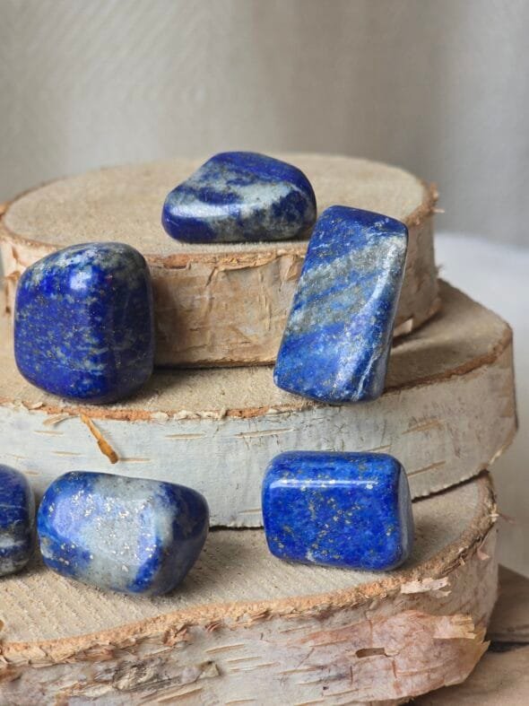 Pierre roulée en Lapis-Lazuli AA 2,5-4 cm Afghanistan – pierre naturelle de clarté mentale, intuition et communication