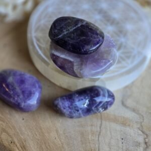 Améthyste Chevron & Galet — Pierre Apaisante & Protection | Isha Kriya