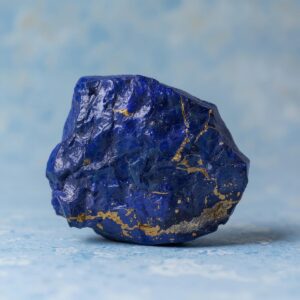 Lapis Lazuli – pierre de sagesse, d’intuition et d’expression authentique