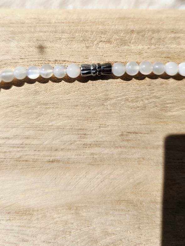 Collier en pierre de lune naturelle mix perles 4, 6 et 8 mm