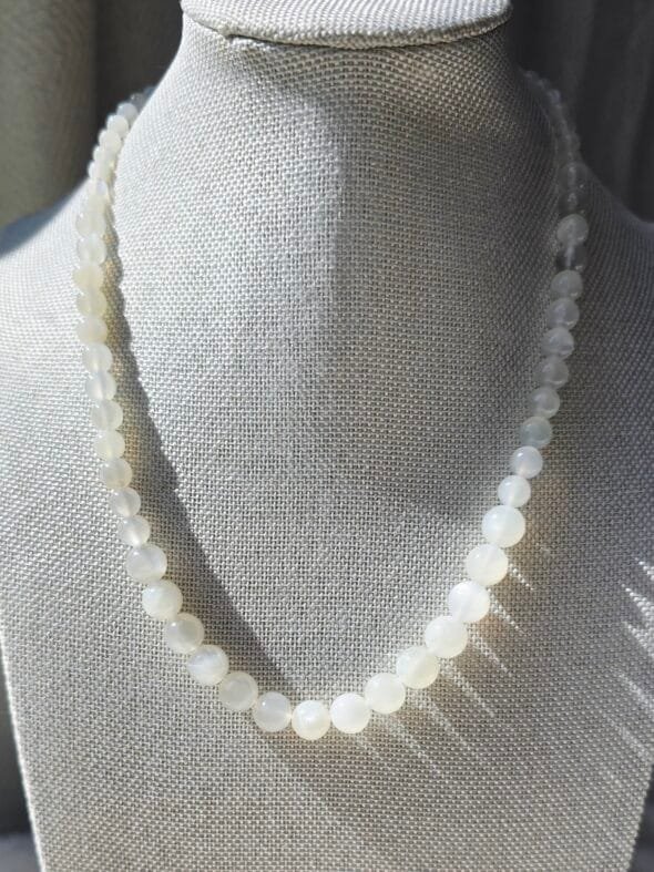 Collier en pierre de lune naturelle mix perles 4, 6 et 8 mm