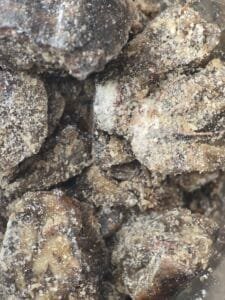 Copal Huichol – résine sacrée Bursera spp., encens artisanal mexicain pour rituels spirituels et visions.