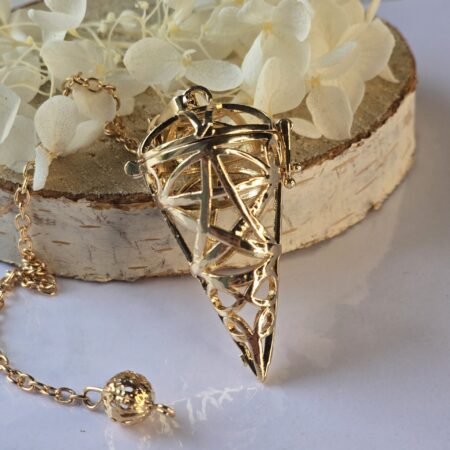 Pendule conique en cuivre doré style cage, motif pentacle, outil de radiesthésie et pendule témoin