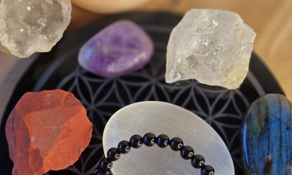 ensemble pierres protection ancrage purification lithothérapie